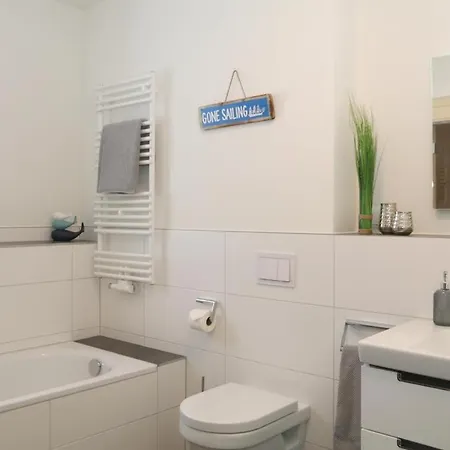 Holiday home Diemelblick 19 - Besonders Familienfreundlich Mit Terrasse, Sauna Und Garten Fuer 4 Gaeste *