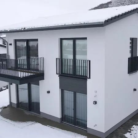 בית נופש Diemelblick 19 - Besonders Familienfreundlich Mit Terrasse, Sauna Und Garten Fuer 4 Gaeste *